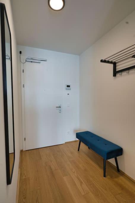 Modern Apartment Near Stadtpark Wien Ngoại thất bức ảnh